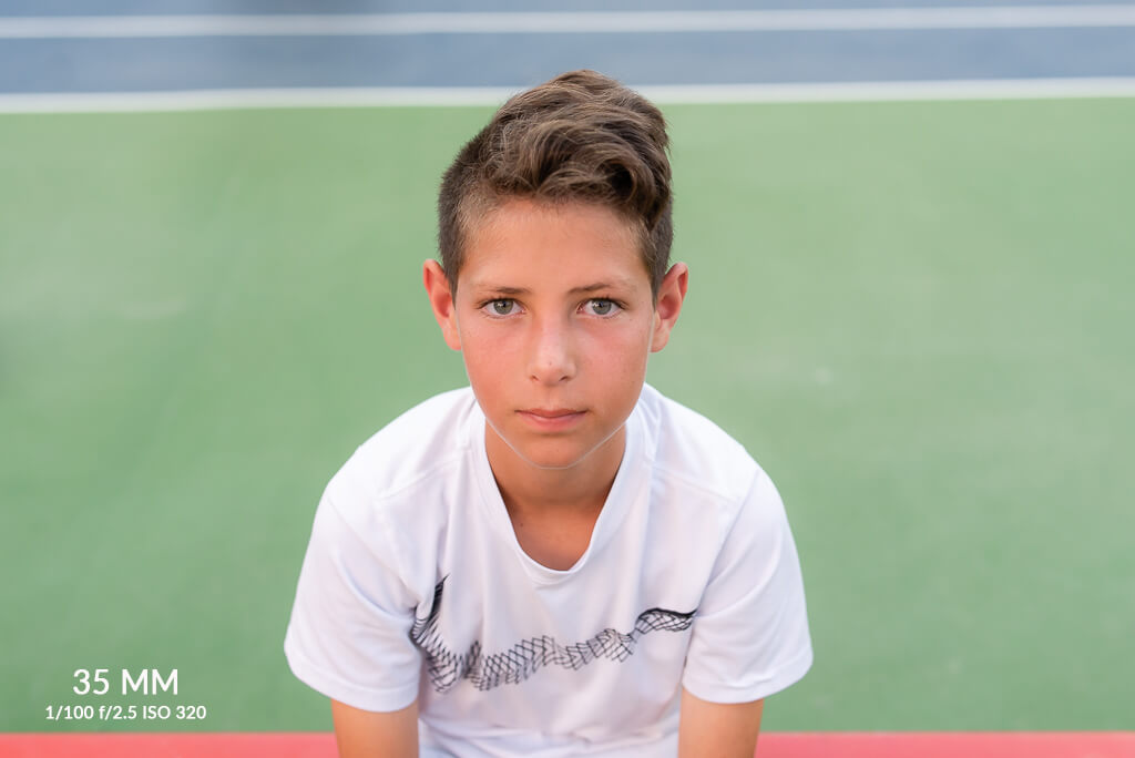 35mm lens vs 50mm lens