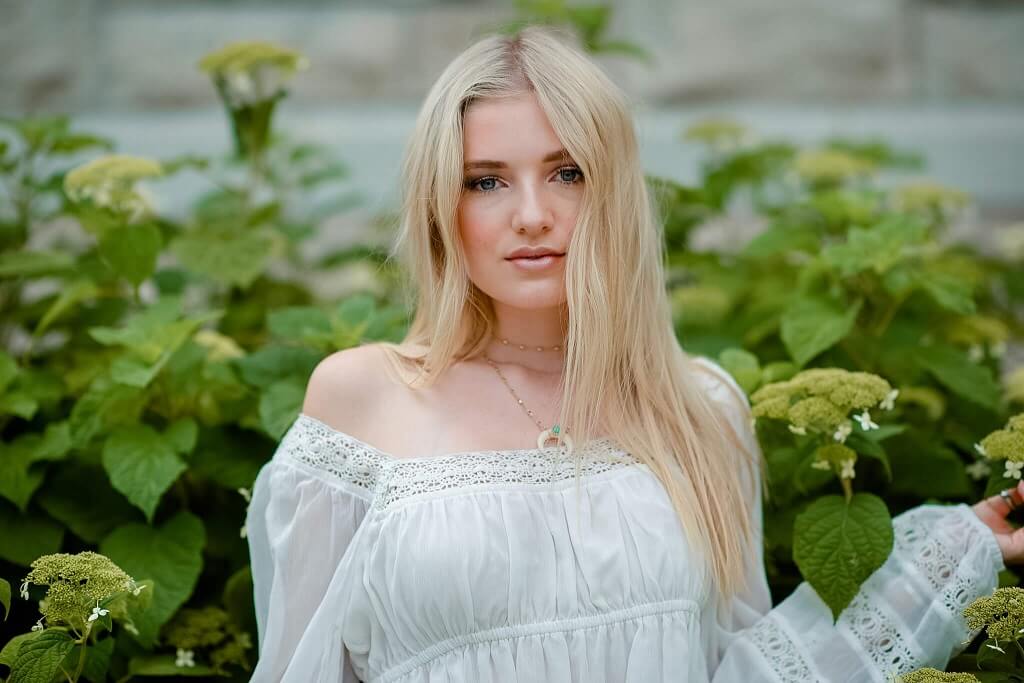 How to Smooth Skin in Lightroom Mobile